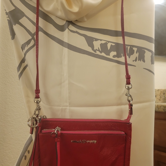 Coach Poppy Red Women's Bag.New. Never Used. - Picture 9 of 9